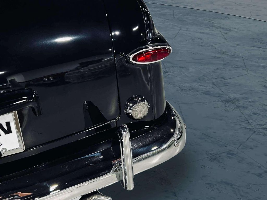 1950 Ford Custom 25