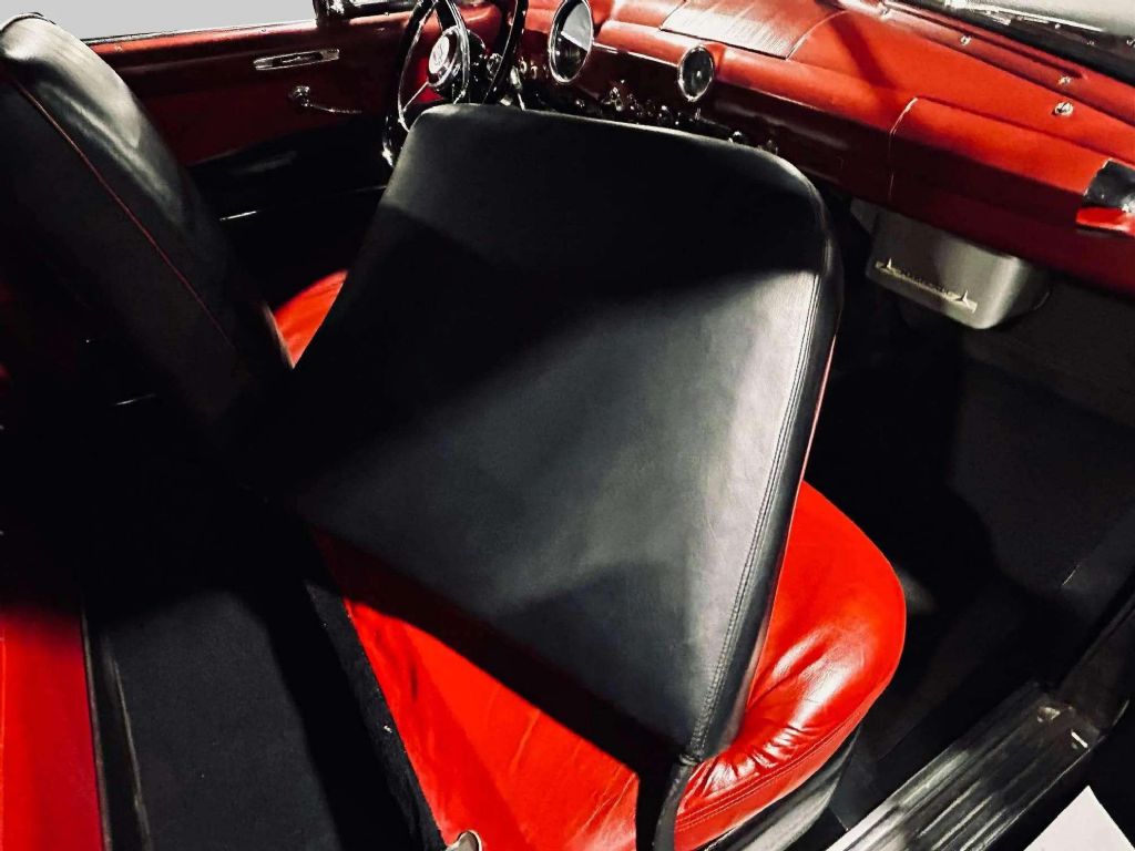 1950 Ford Custom 34