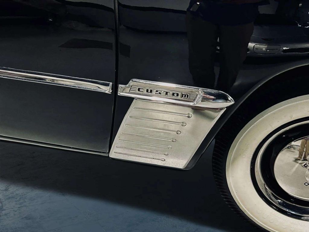 1950 Ford Custom 39