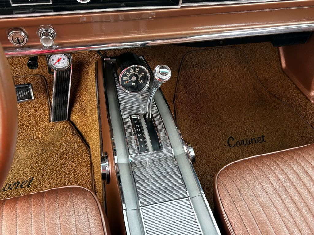 1967 Dodge Coronet 14