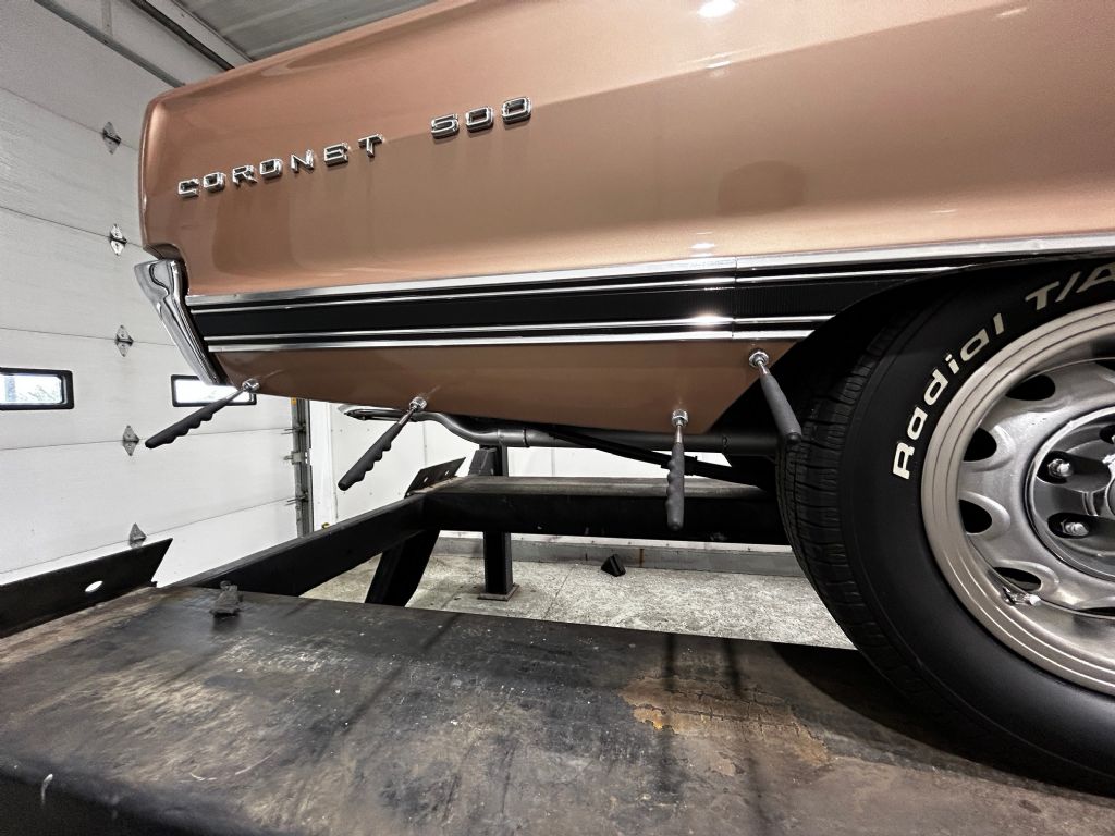 1967 Dodge Coronet 63