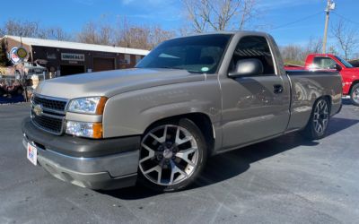 2006 Chevrolet 1/2 Ton 2WD 
