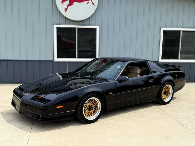 1987 Pontiac Trans Am GTA 2