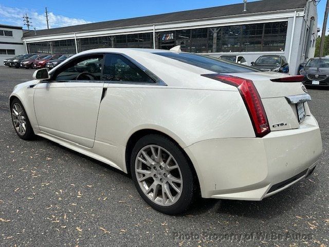 2011 Cadillac CTS Coupe 1