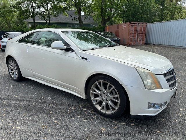 2011 Cadillac CTS Coupe 3