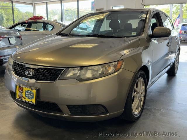 2012 Kia Forte 5-Door 1
