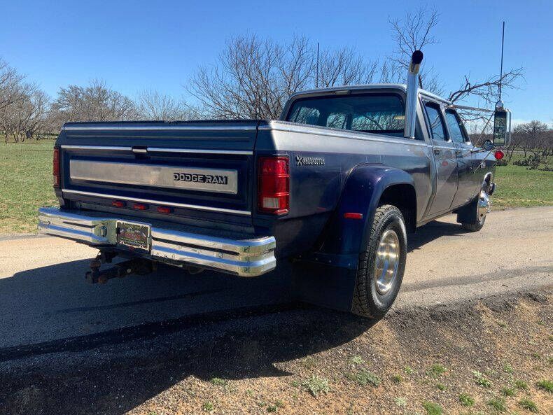 1985 Dodge RAM 350 6