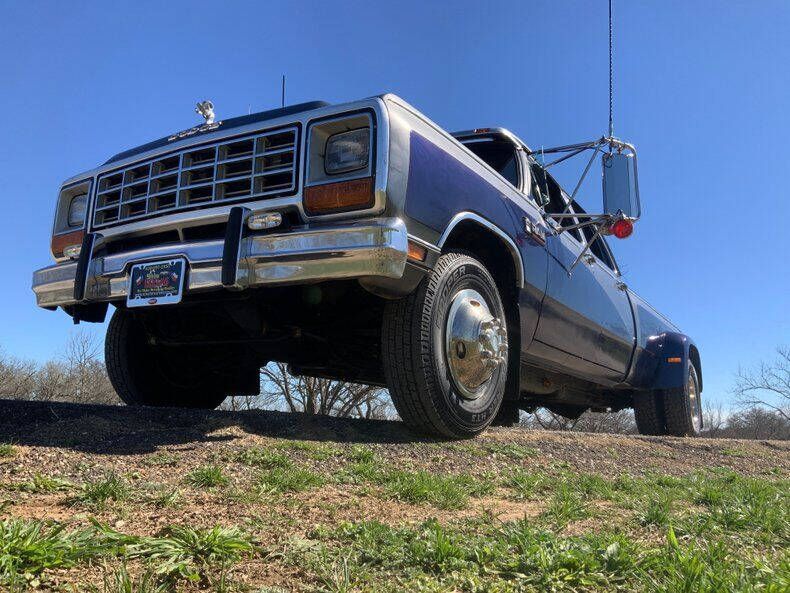 1985 Dodge RAM 350 13