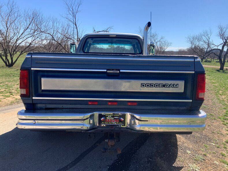 1985 Dodge RAM 350 84