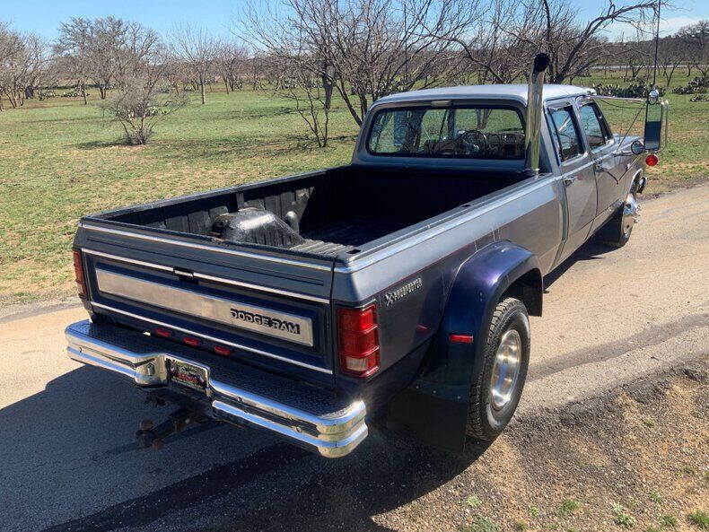 1985 Dodge RAM 350 87