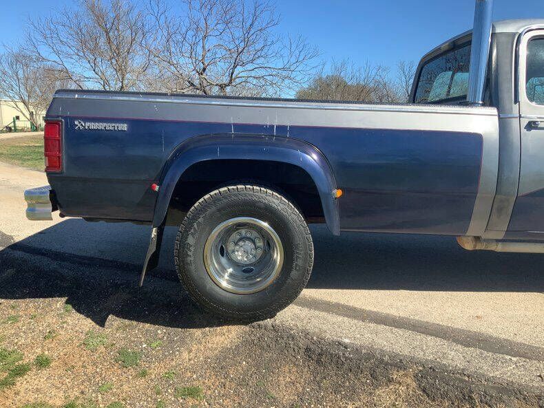 1985 Dodge RAM 350 89
