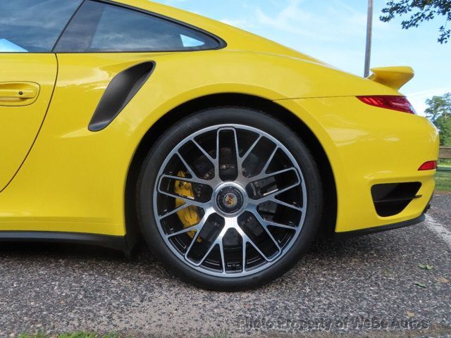 2015 Porsche 911 9