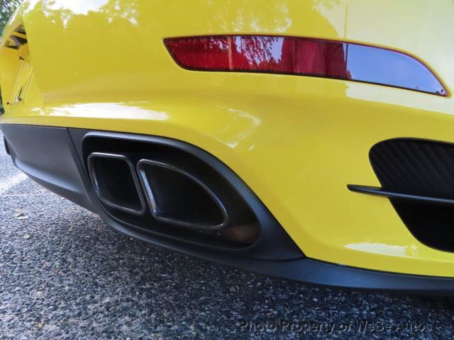 2015 Porsche 911 17