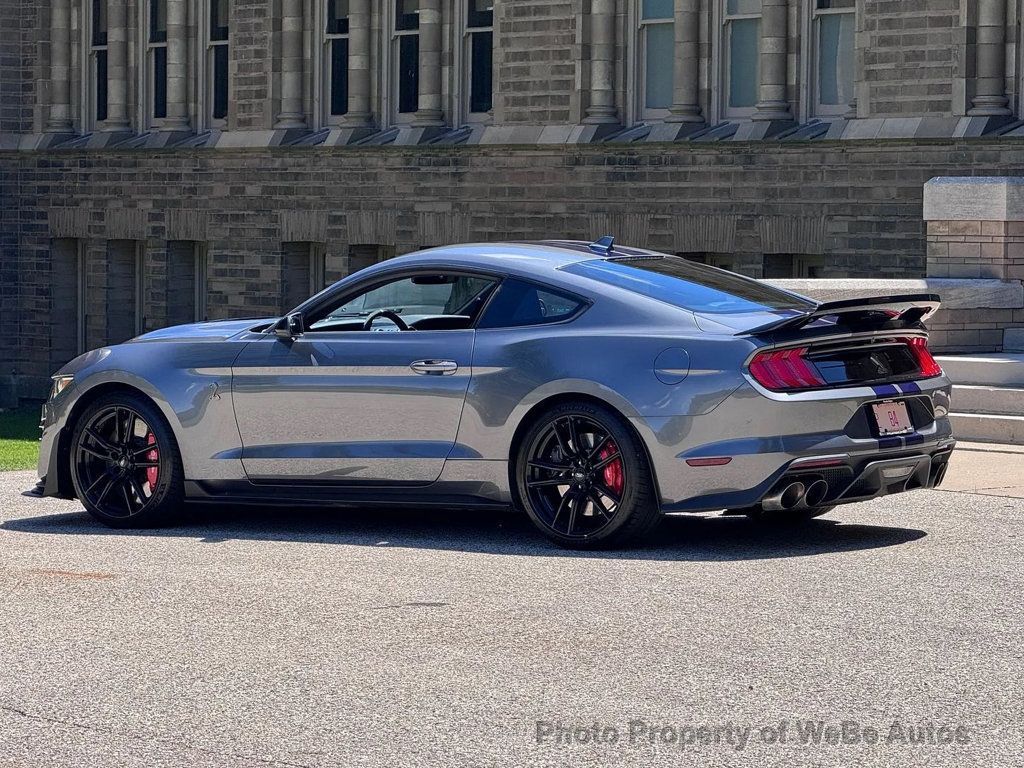 2021 Ford Mustang 6