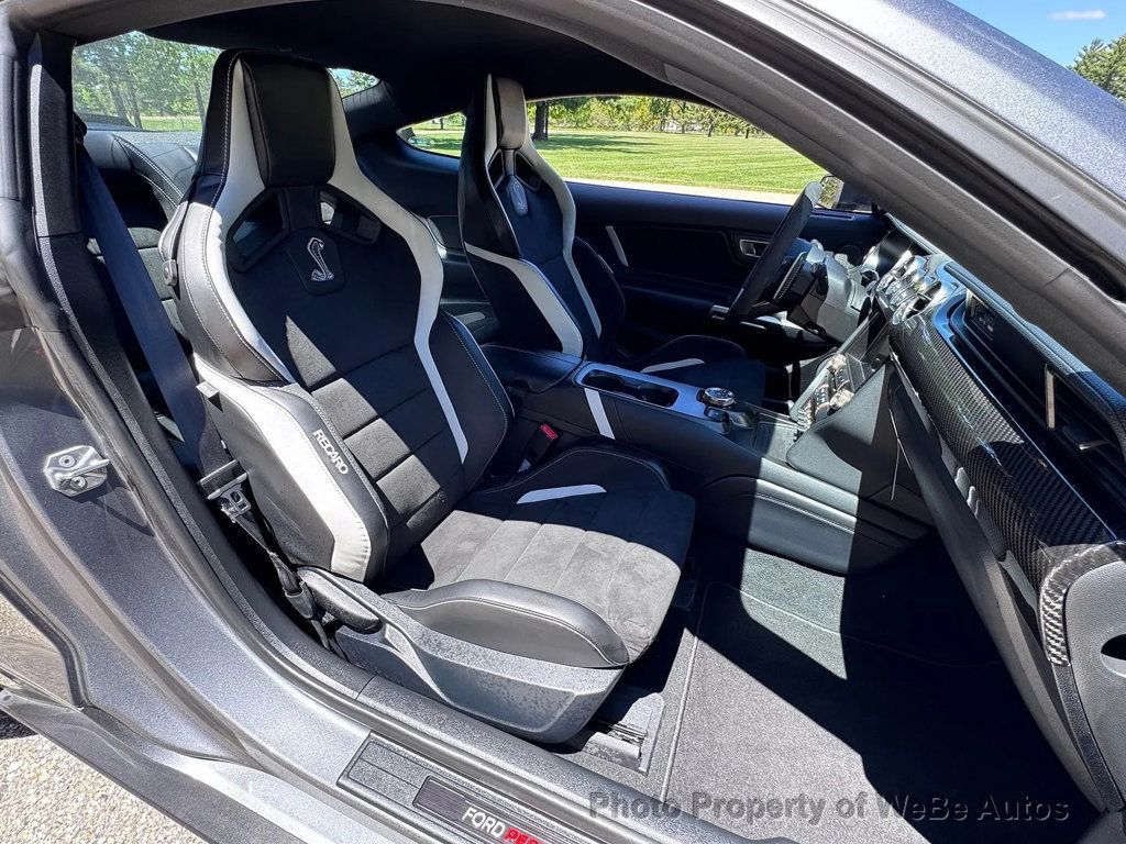 2021 Ford Mustang 21