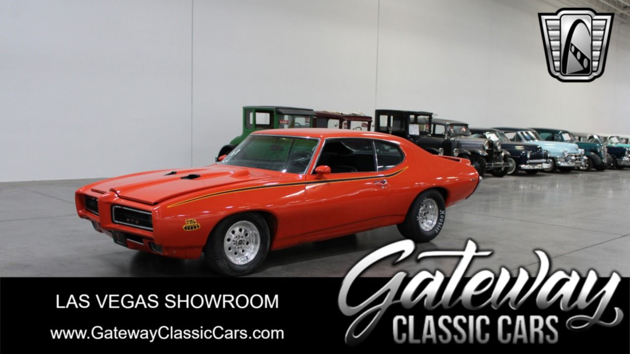 1969 Pontiac GTO 