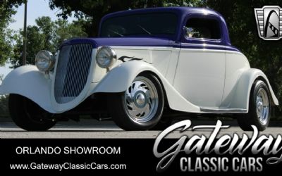 1934 Ford Custom 