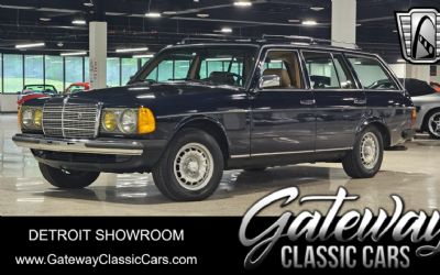 1982 Mercedes-Benz 300TD 