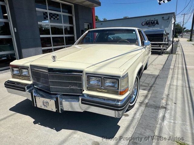 1984 Cadillac Fleetwood 5