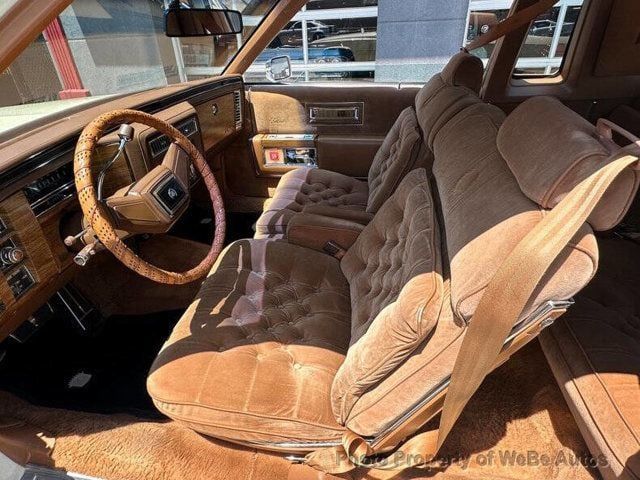 1984 Cadillac Fleetwood 33
