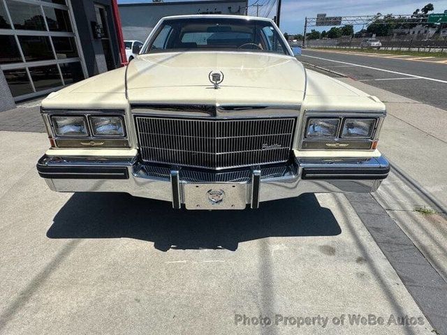 1984 Cadillac Fleetwood 32