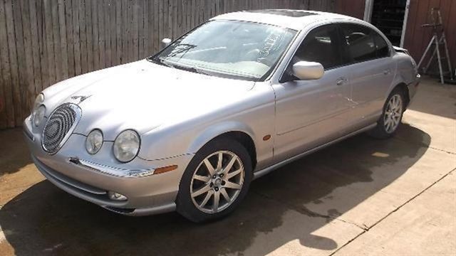 2000 JAGUAR S-TYPE 