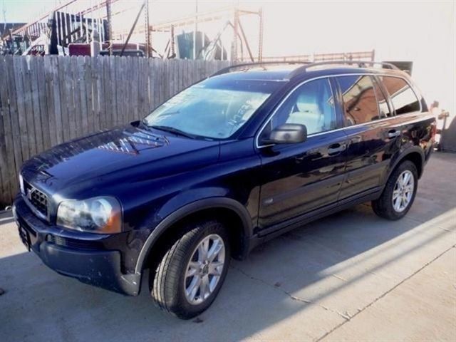 2004 VOLVO XC90 